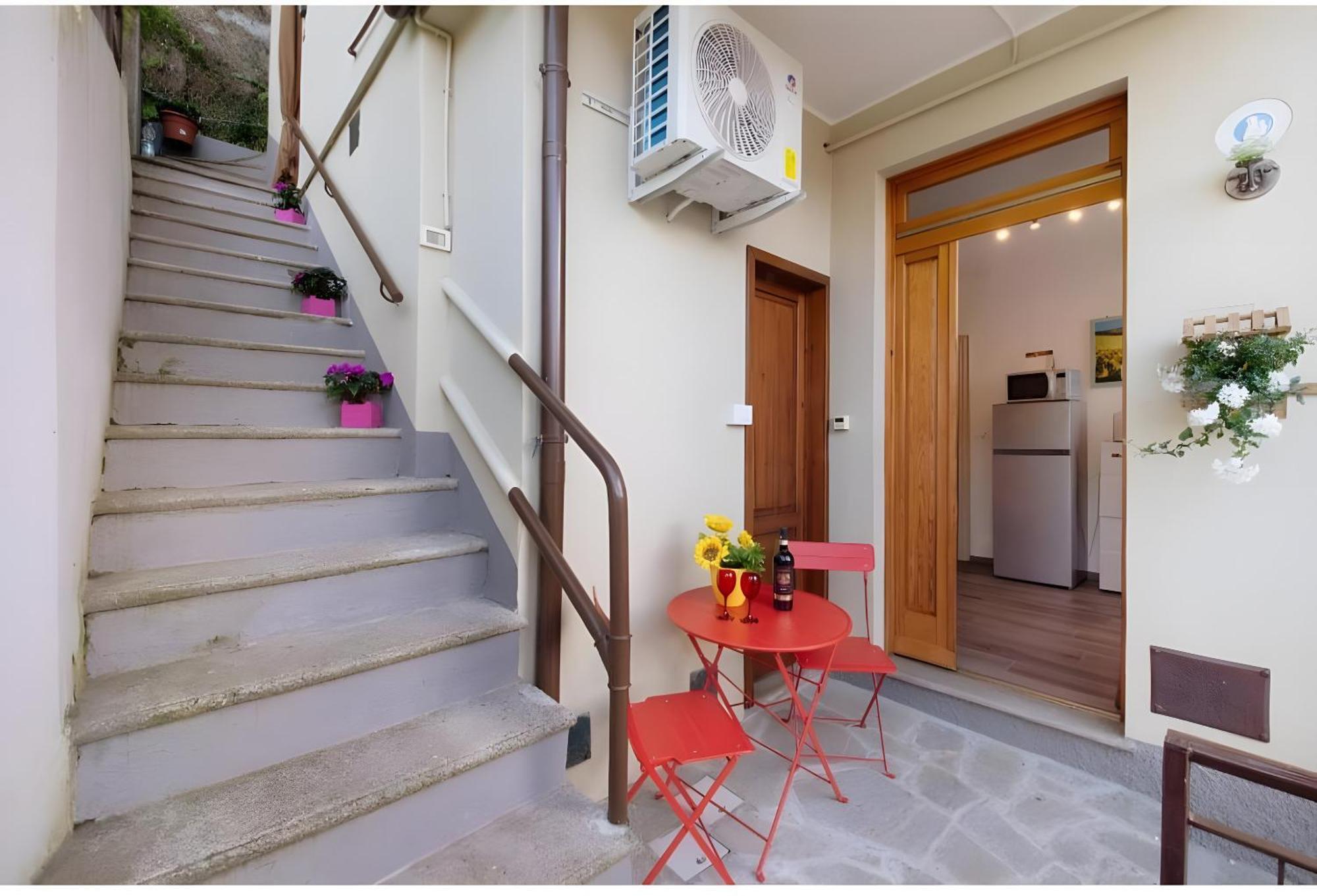 Castagno 1 Sentiero Del Viandante Apartment Bellano Exterior photo